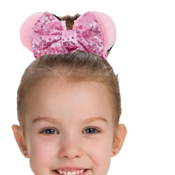 Disney Mickey Ears Scrunchies NWOT Set of 5 - Picture 2 of 5